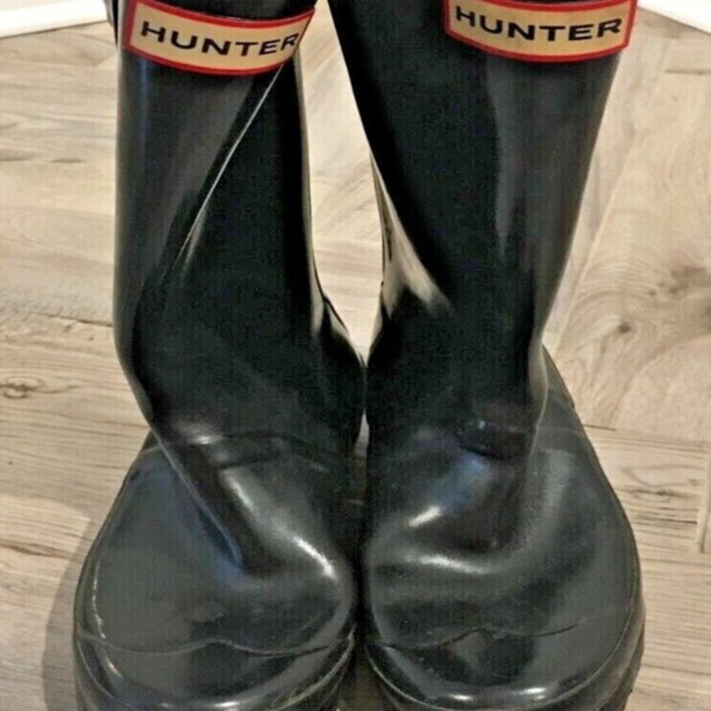 HUNTER Black Tall Rubber Kids Youth Classic Rain Snow Boots Boys 4 Girls 5 Just - Picture 2 of 9